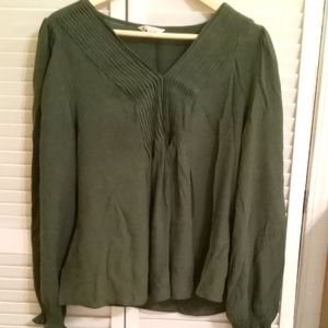 Nanette's Lg. Women's Very Thin Tunic